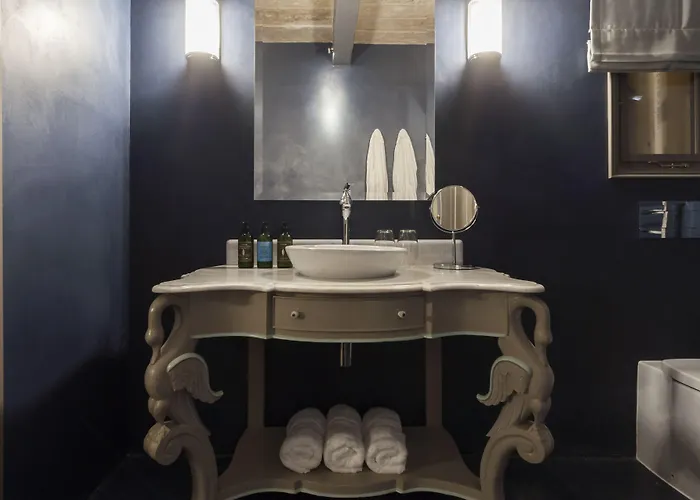 The Coleridge Boutique In 4* Valletta